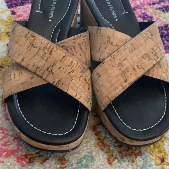 Donald J Pliner Suza Cork Platform Wedge Sandals - Picture 3 of 8